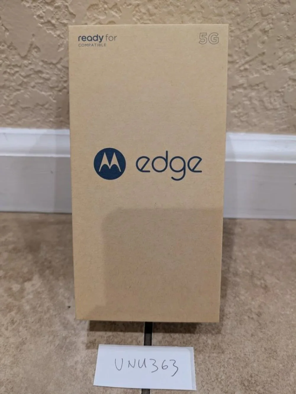Motorola Edge 128GB Gray Network Unlocked 6.6in OLED 50MP Camera 8GB RAM 128 HD